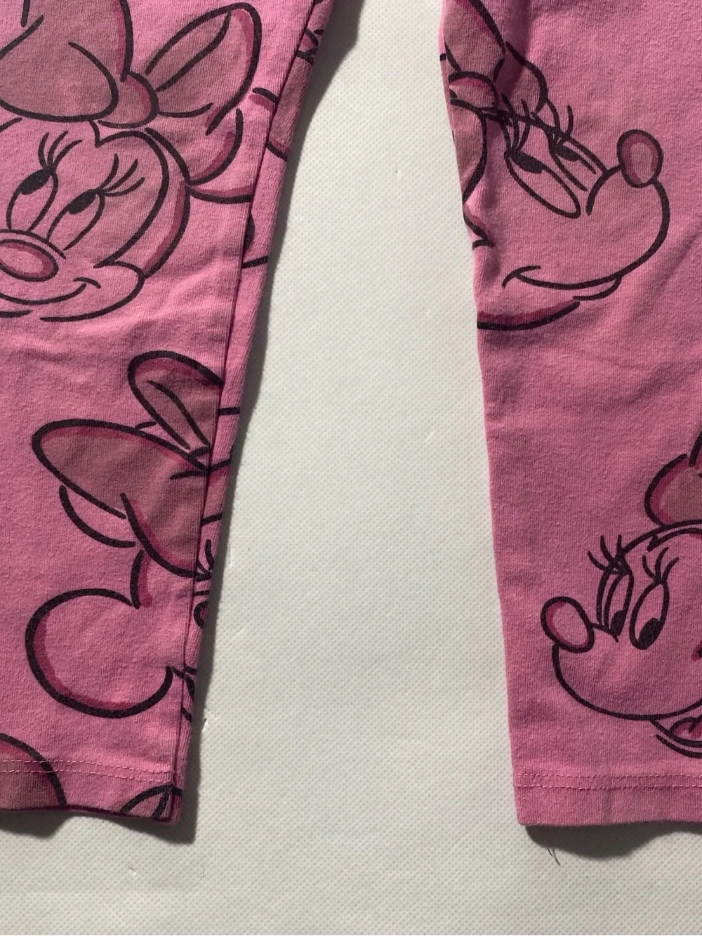 GOOD- Size 2-3 Years - Disney Minnie Mouse Sweatshirt And Sweatpant Set Pink